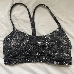 Never Worn Lulu lemon sports bra